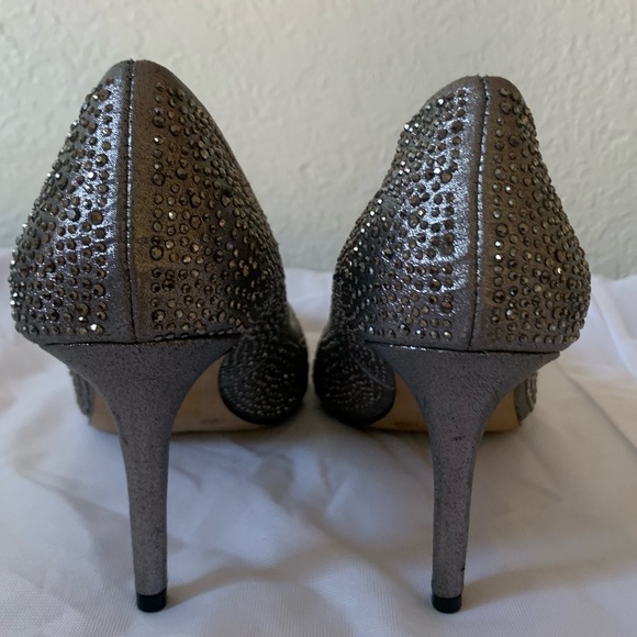 INC International Concepts Zitah6 Studded Classic Pump Heels Women’s 9M - Picture 10 of 14